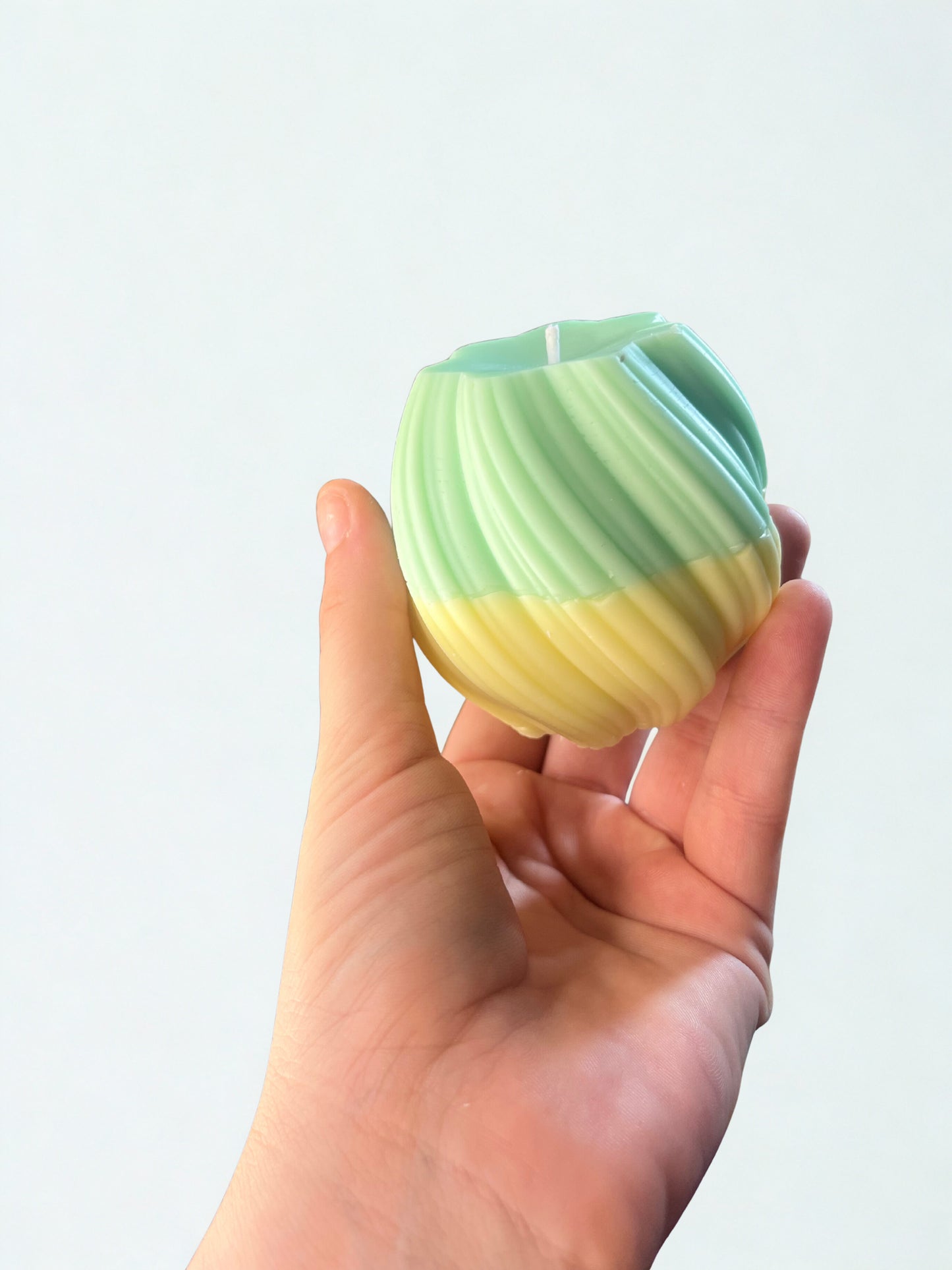 Swirl Shell Candle