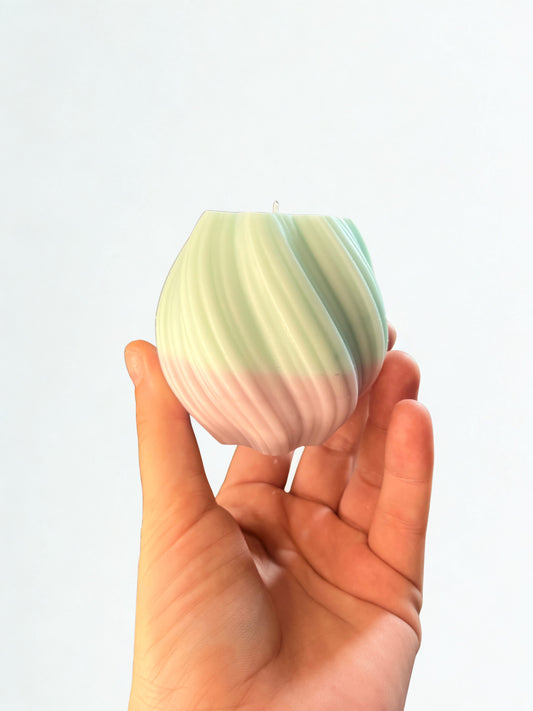 Swirl Shell Candle