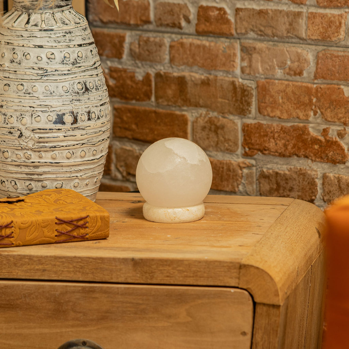 Quality USB Ball WHITE Salt Lamp - 9 cm (multi)