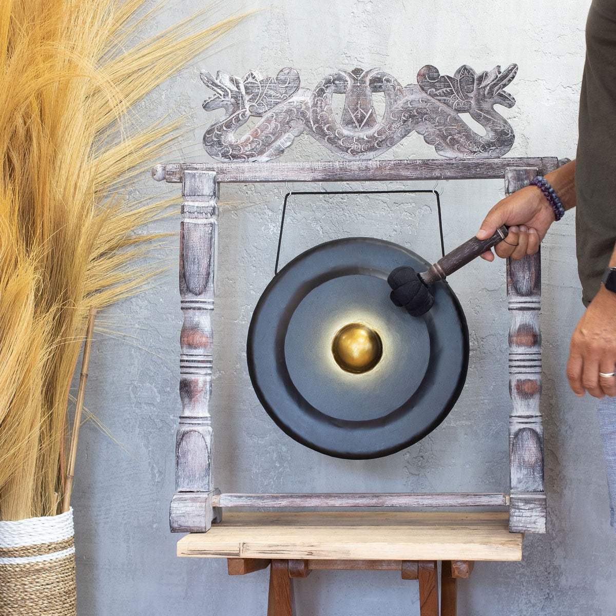 Medium Gong in Stand - 35cm - Black