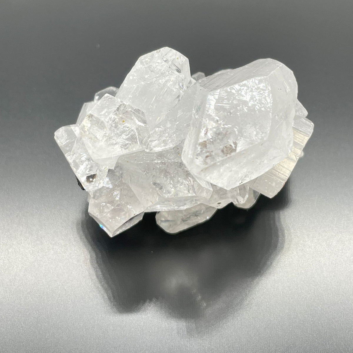 White Apophyllite Clusters 20-30mm - Set of 6